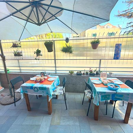 Tra Il Borgo E Il Mare Bed & Breakfast แชร์โว ภายนอก รูปภาพ