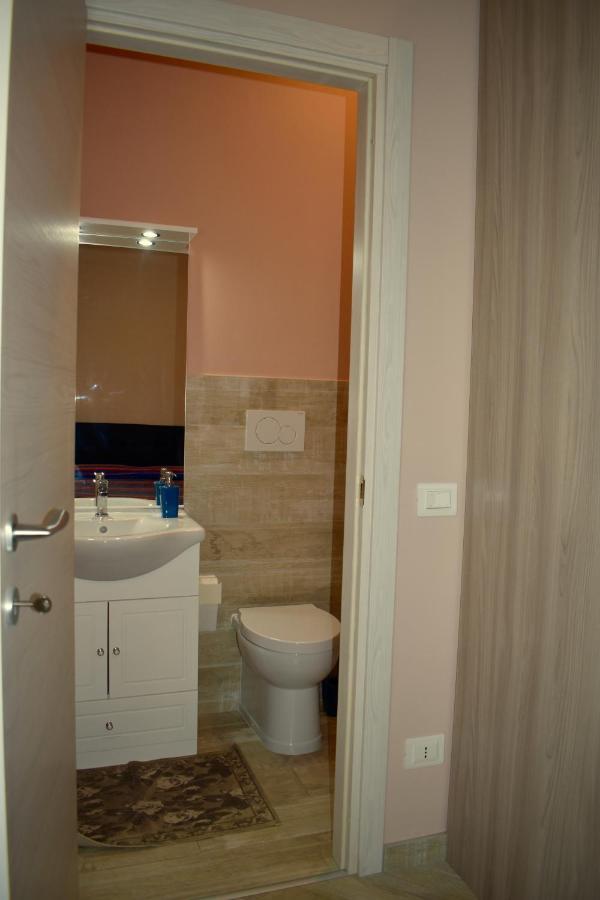 Tra Il Borgo E Il Mare Bed & Breakfast แชร์โว ภายนอก รูปภาพ