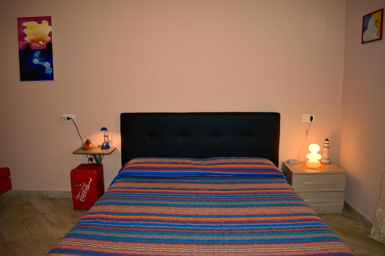 Tra Il Borgo E Il Mare Bed & Breakfast แชร์โว ภายนอก รูปภาพ